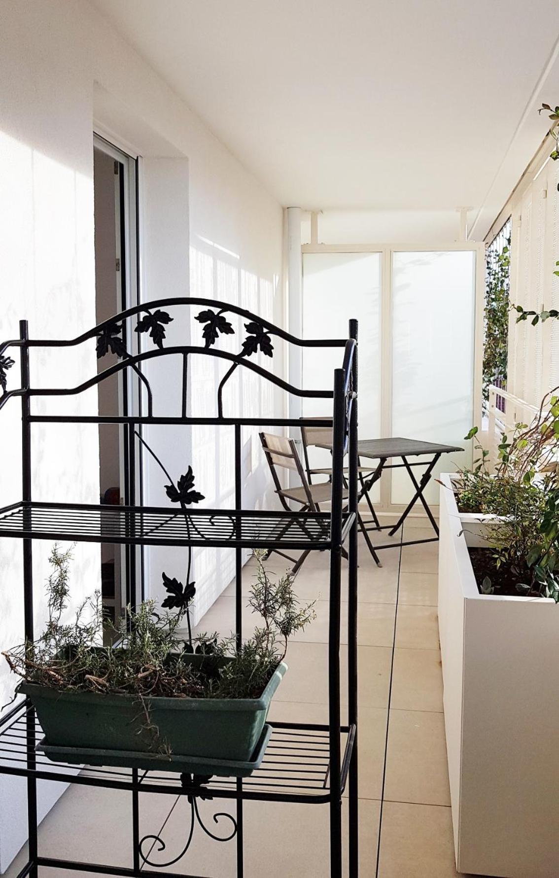 Appartement Centre Ville Beaux Arts 2 Personnes Calme Et Confort Montpellier Kültér fotó